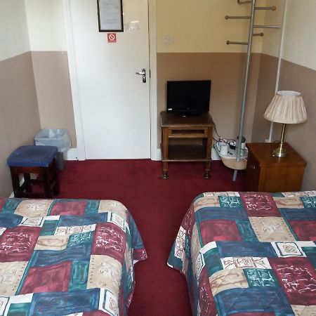 The Crouch Oak Bed & Breakfast Адълстоун Екстериор снимка