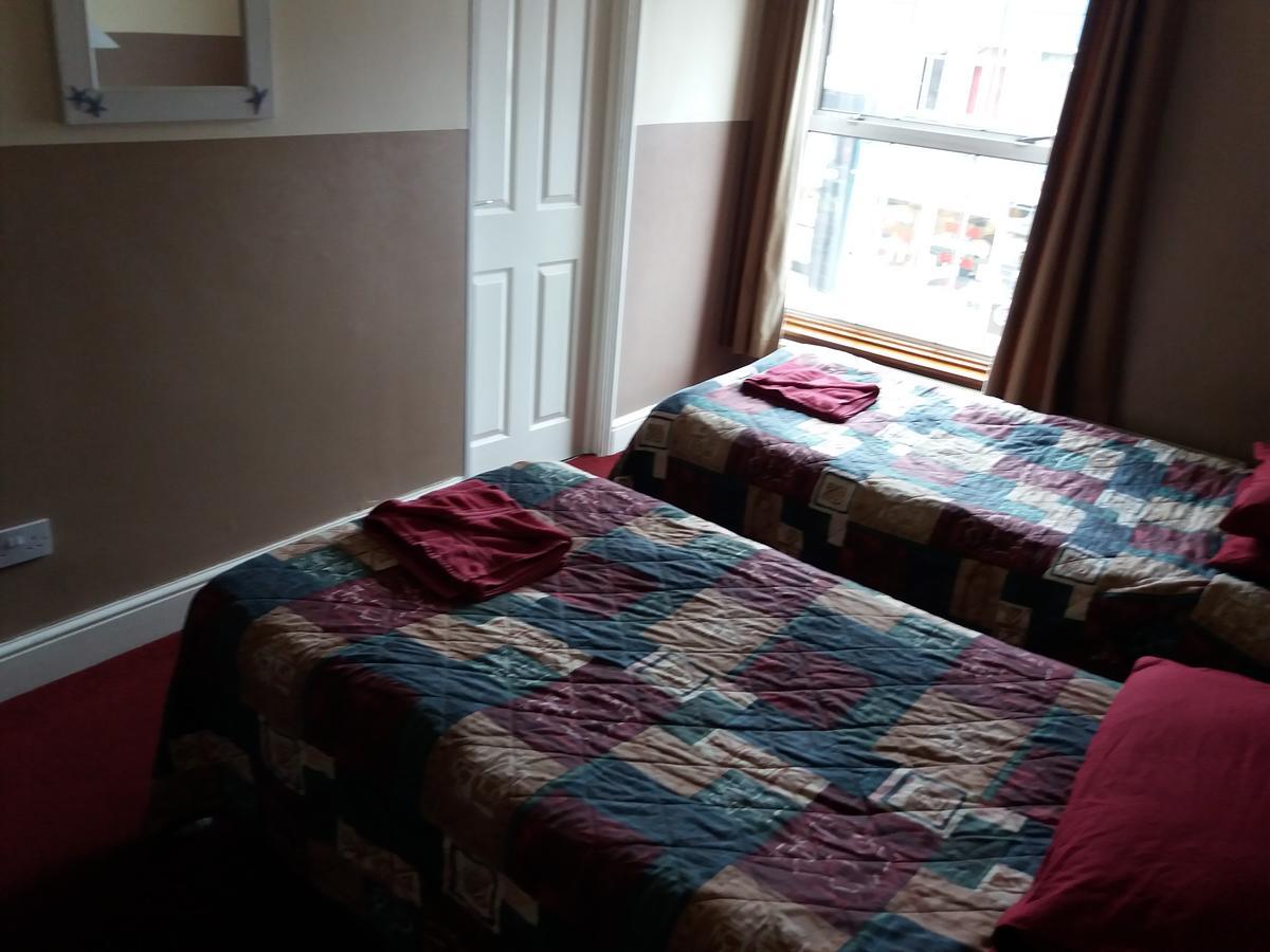 The Crouch Oak Bed & Breakfast Адълстоун Екстериор снимка